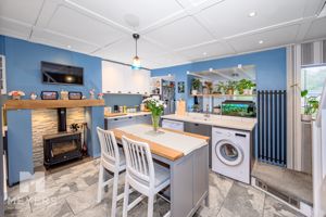 Photo 8- click for photo gallery